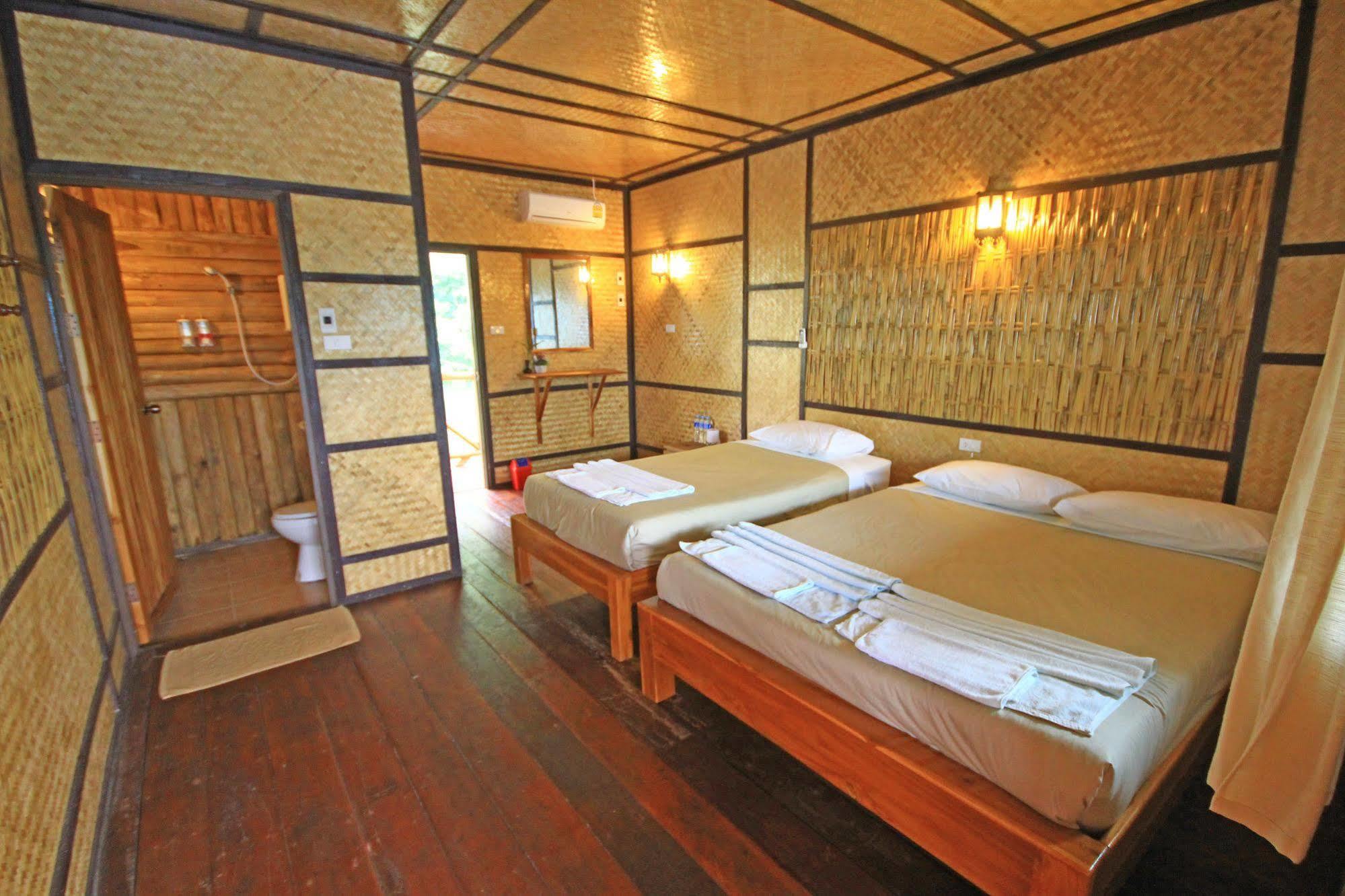 Saiyok Mantra Resort Ban Huai Maenam Noi Exteriör bild