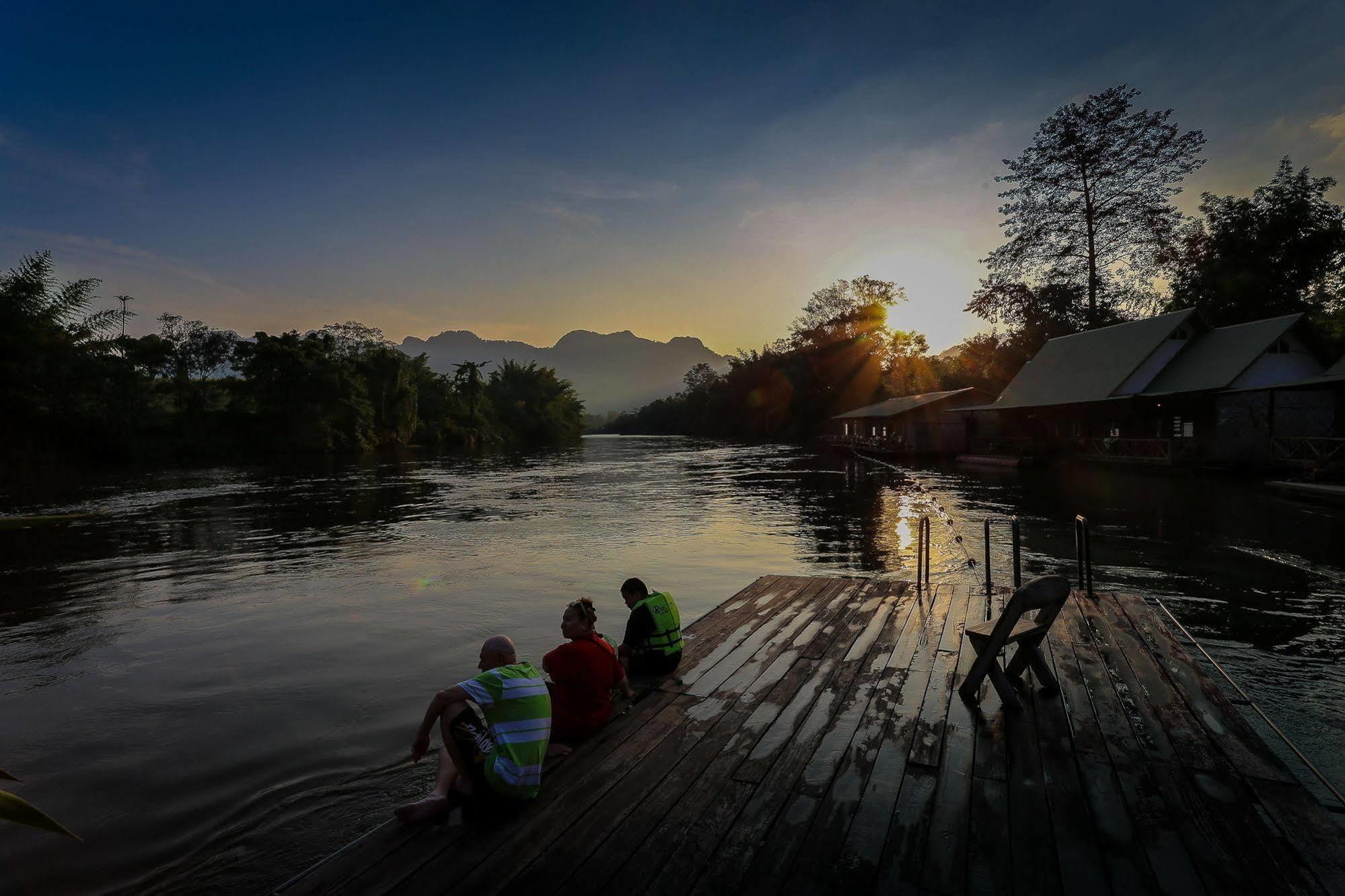 Saiyok Mantra Resort Ban Huai Maenam Noi Exteriör bild