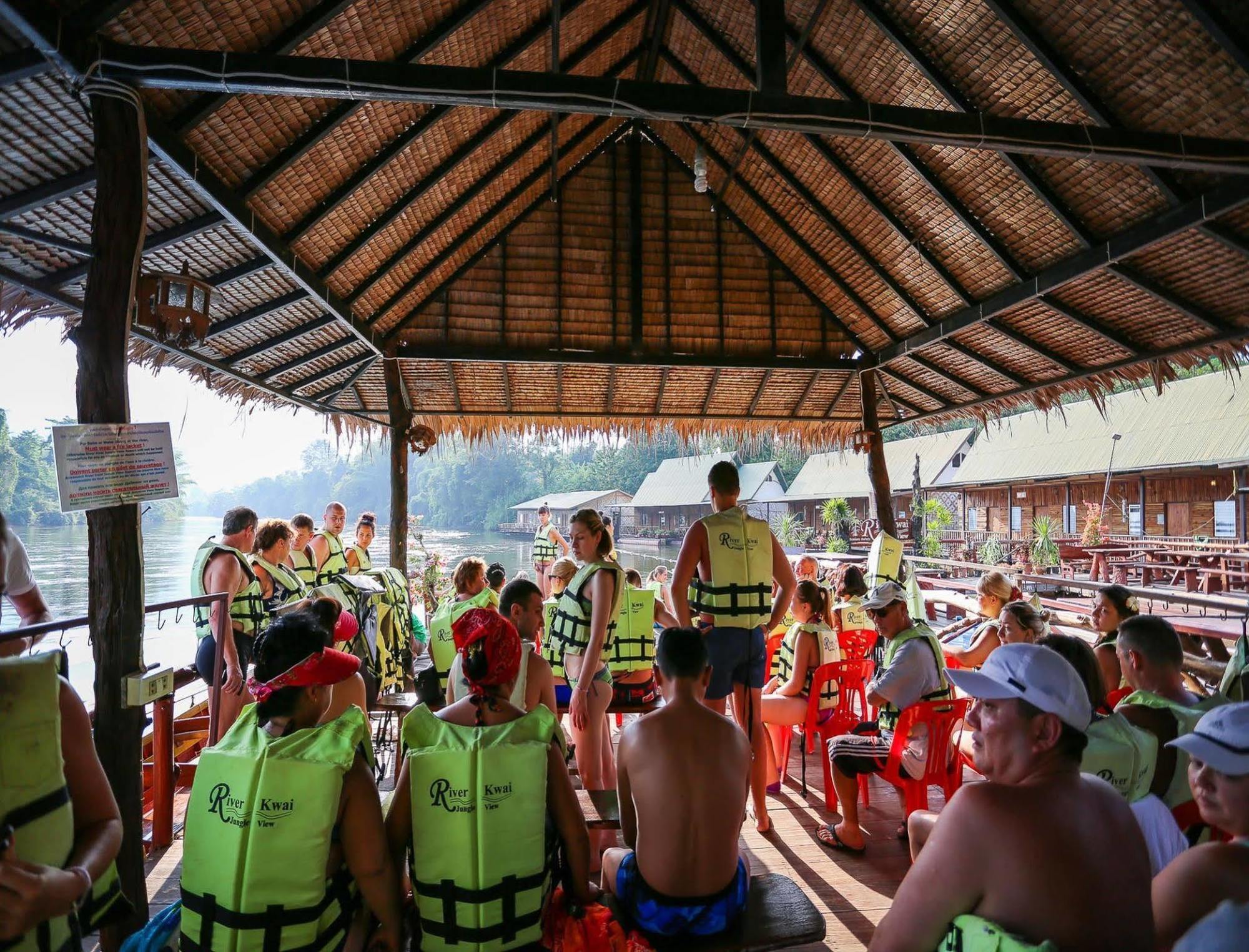Saiyok Mantra Resort Ban Huai Maenam Noi Exteriör bild